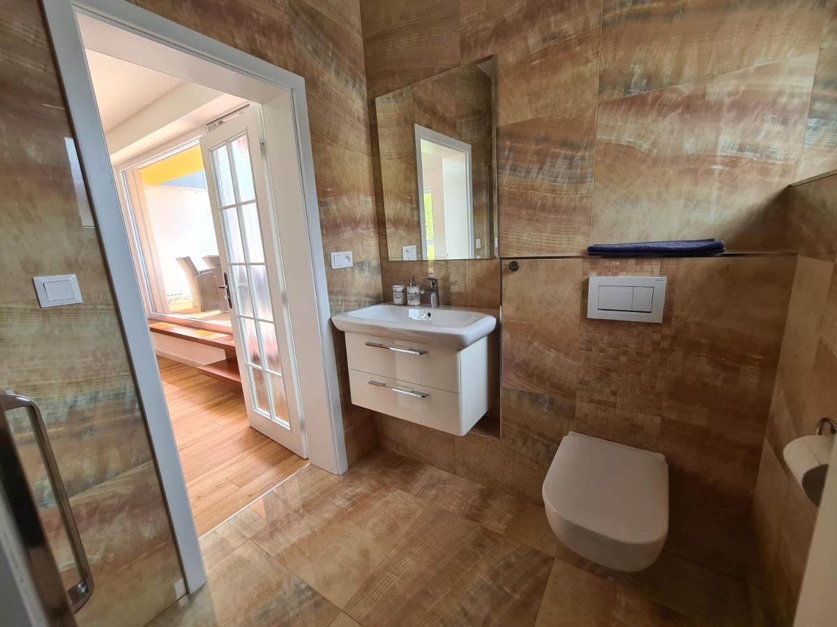Penthouse Apartman Rezidencia Mineral Бардейовське-Купеле Екстер'єр фото